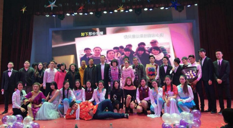 MG在线游戏网址首页1302班举办毕业汇报音乐会(高清视频)